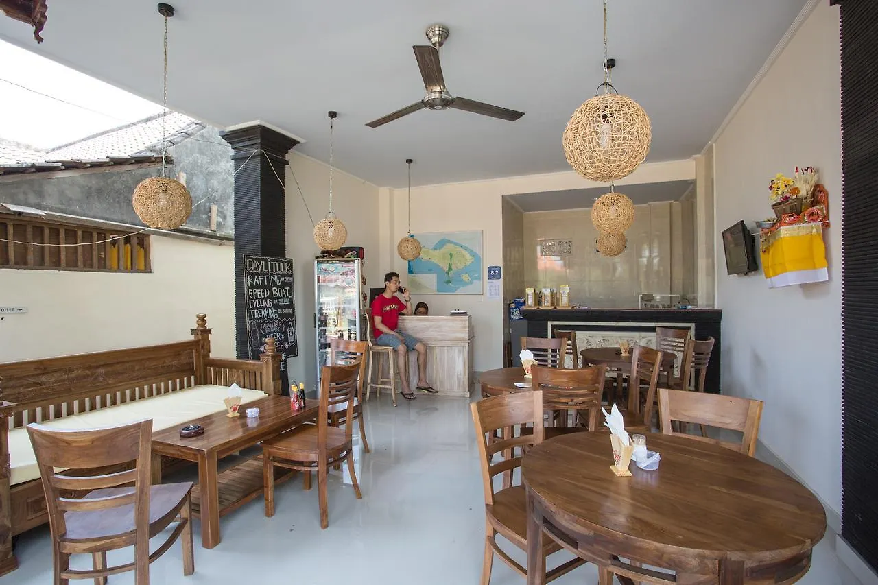 Puji Hostel Ubud