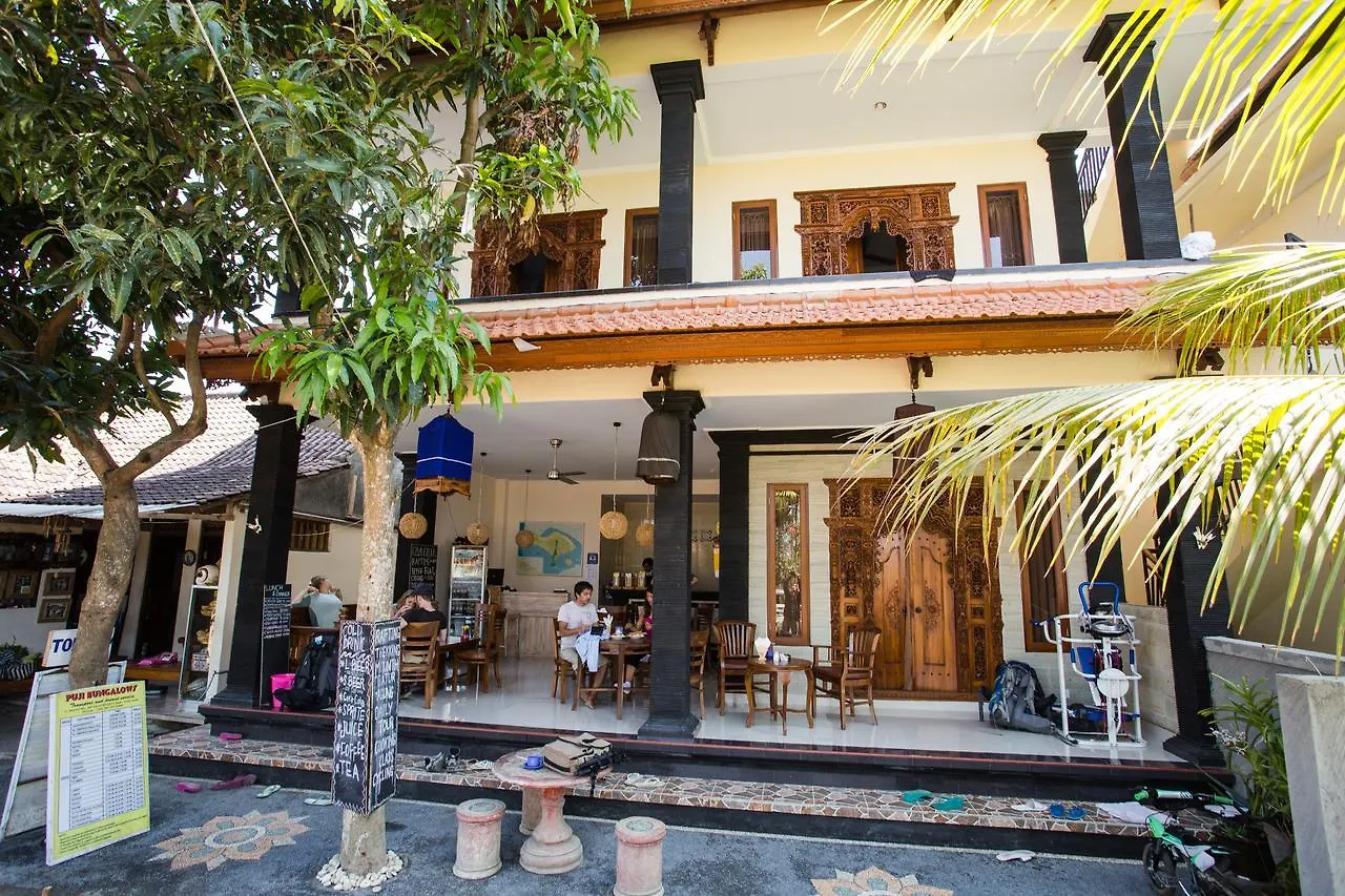 Puji Hostel Ubud